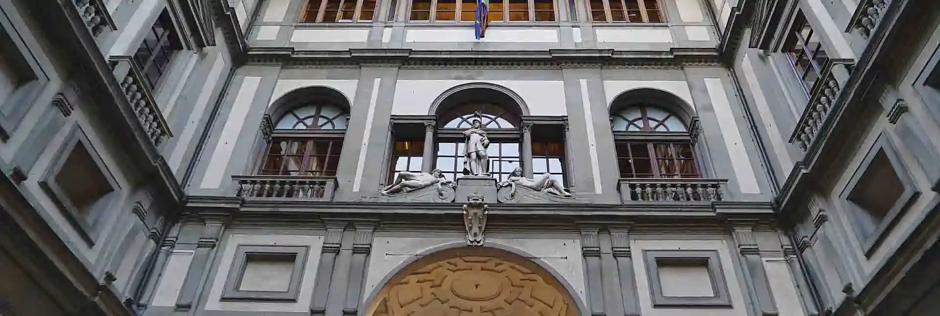Historia del edificio la Academia de Florencia